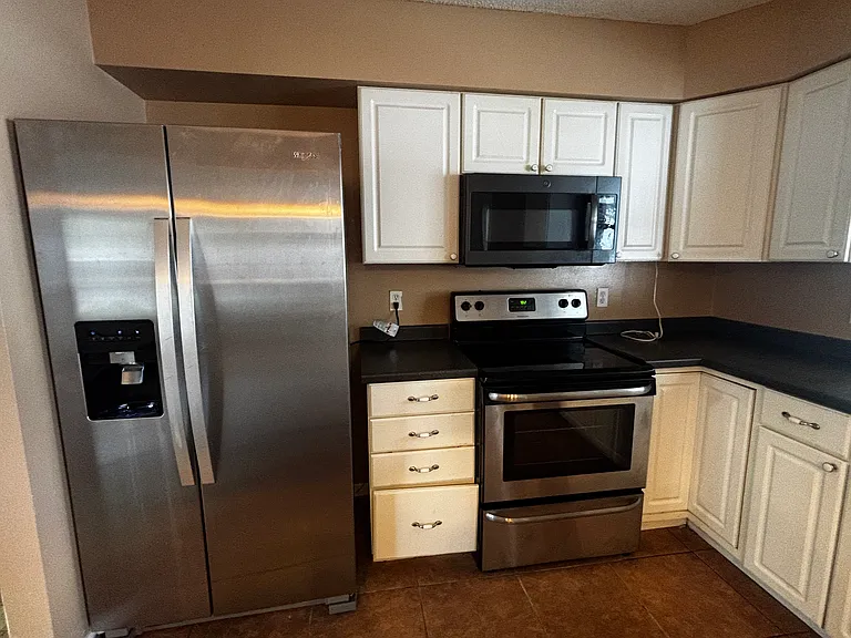 8139 Village Green Rd — Photo 4