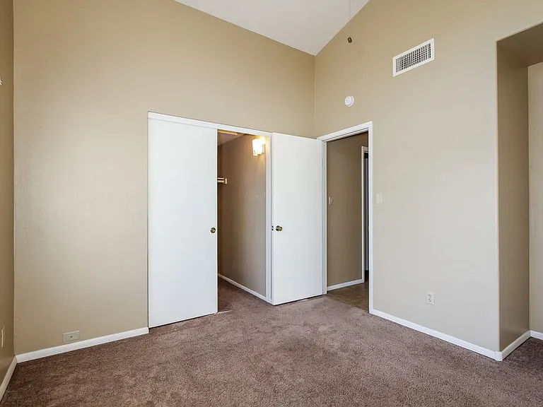 4136 W Kimberly Way — Photo 14