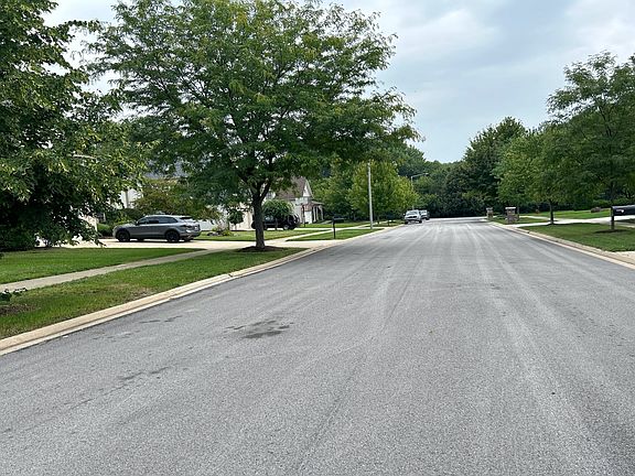 5th image of 22554 W Deer Path Ln