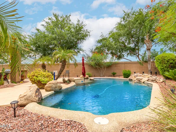 21628 N 82nd Ln, Peoria, AZ 85382