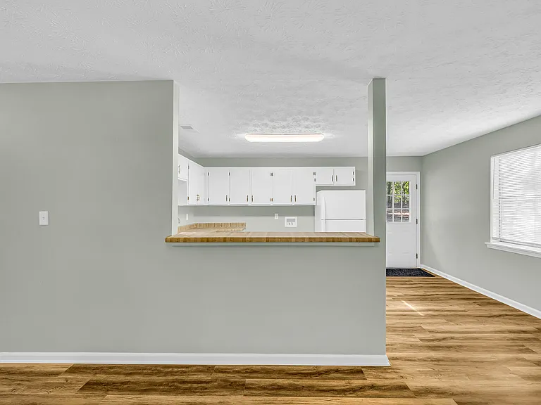 117 Blackmor Ct — Photo 7