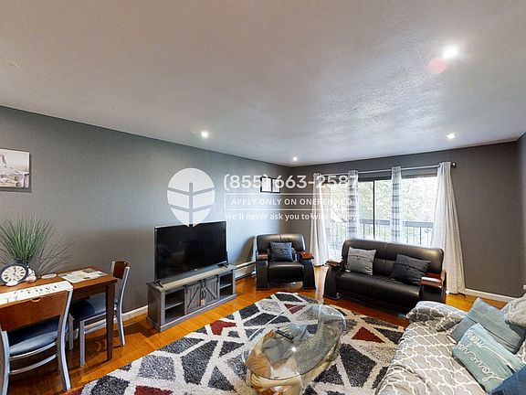 4th image of 2031 Market Ave APT 116