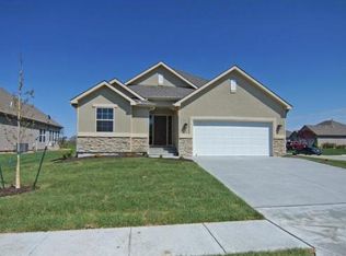 305 Wind Side St, Raymore, MO 64083