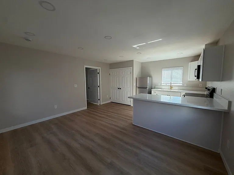 3592 Timothy Way — Photo 2