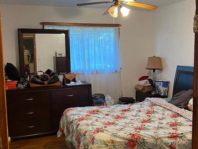 608 S Montgomery St — Photo 13