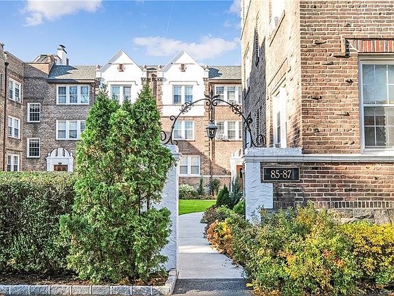 3rd image of 87 N Broadway APT 2L