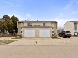 1232 Doctors Dr, Neenah, WI 54956