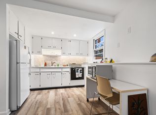 24 Thomas Dr #2, Storrs Mansfield, CT 06268