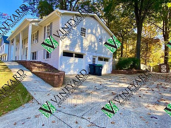 5th image of 2530 Trent Dr