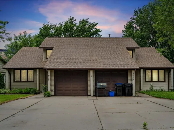 1929 S Ridge Dr, Coralville, IA 52241