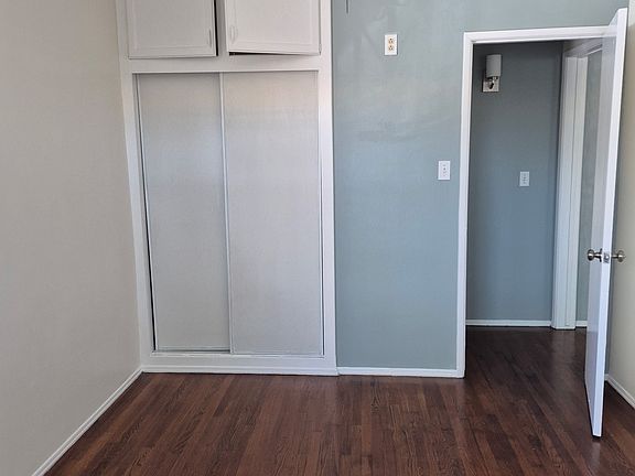 3rd image of 940 N Cedar Ave #4
