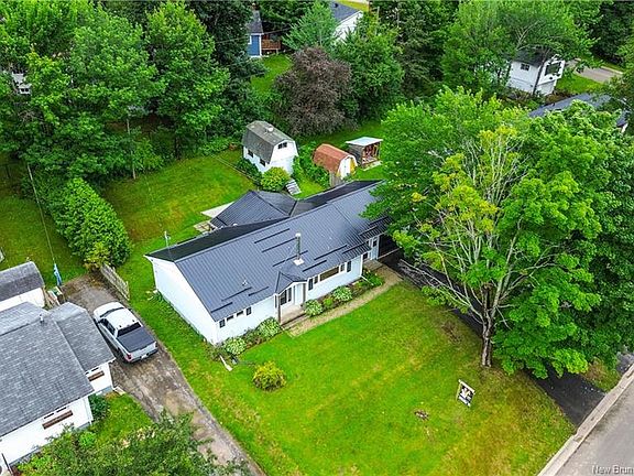 4th image of 22 Birchcroft Dr