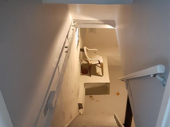 3rd image of 4810 Gifford Ave
