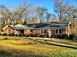 8534 Pine Cres, Charlotte, NC 28215