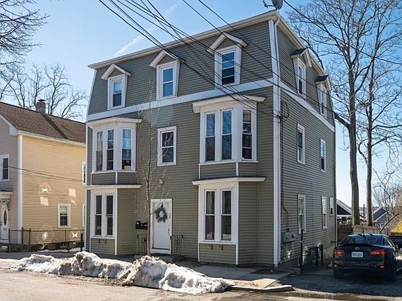 3rd image of 20 Peach Ave #2