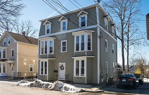 20 Peach Ave #3 Photo 1