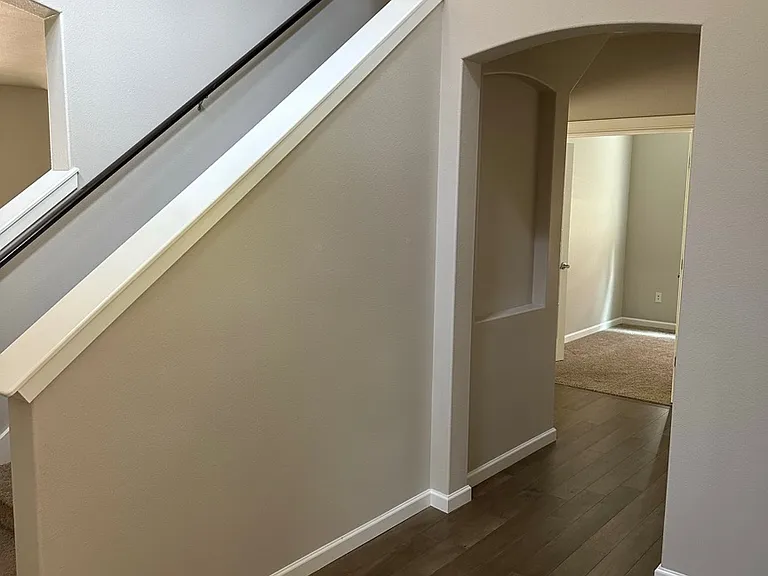 Large ceilings, bright and airy foyer.