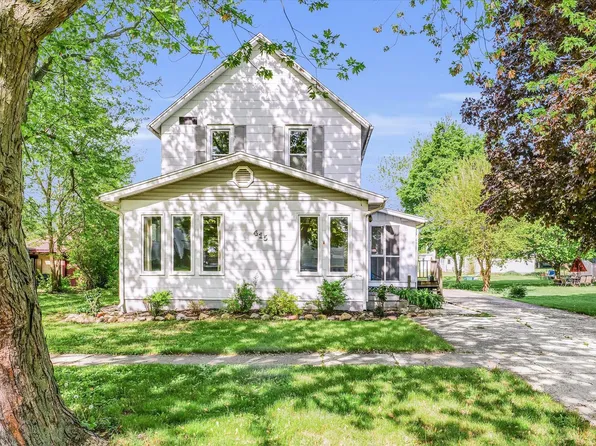 415 N Wood St, Gibson City, IL 60936
