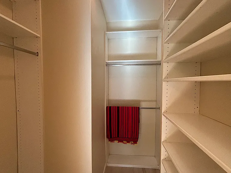 2411 W Silver Lake Dr #1/2 — Photo 11
