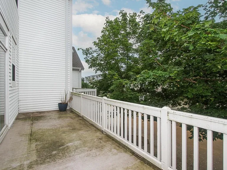 1245 Tuscany Dr — Photo 28