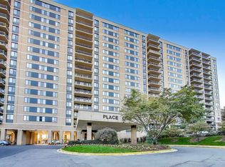 5500 Holmes Run Pkwy APT 220, Alexandria, VA 22304