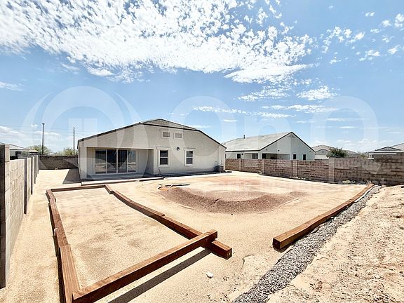 4th image of 30932 W Verde Ln