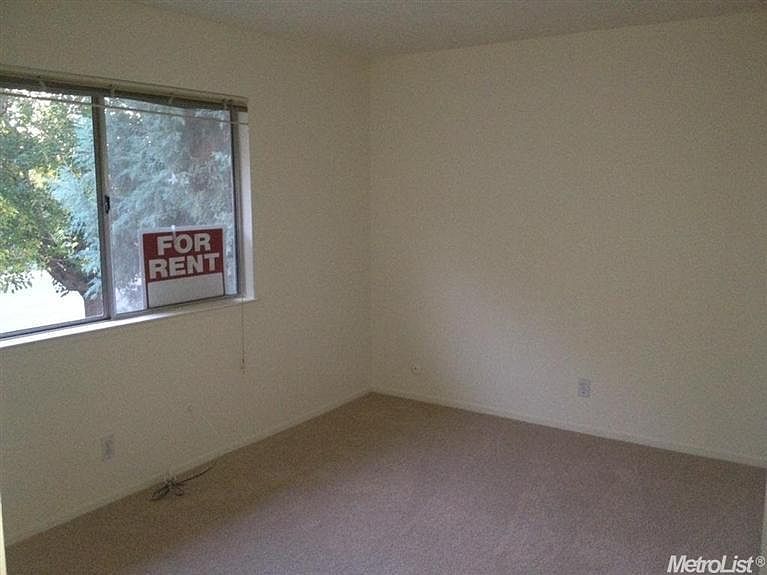2nd image of 9005 Casals St APT 3