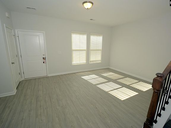 2nd image of 291 Northwood St