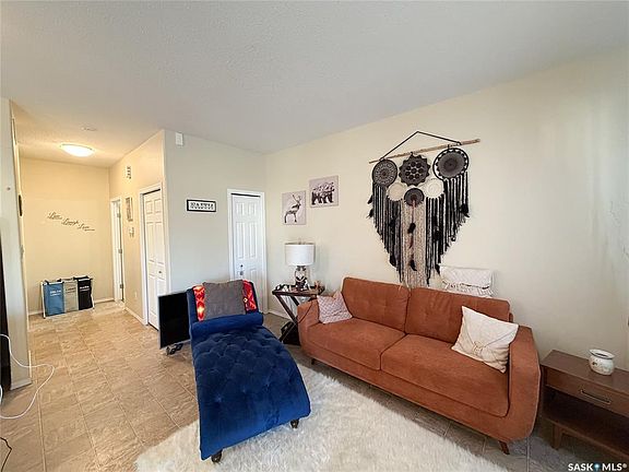 3rd image of 215 2nd STREET W