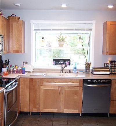 3rd image of 9849 Sunny Ln
