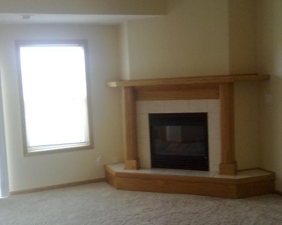 2nd image of 1012 E 18th St S