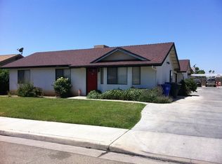 1445 Cottage Pl, Porterville, CA 93257