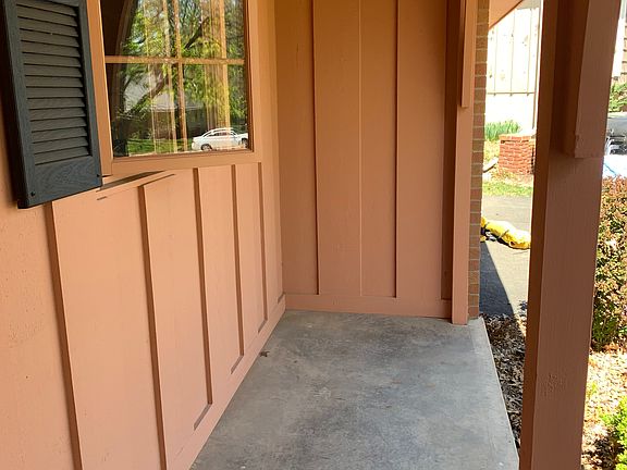 5th image of 1104 Northcrest Ct