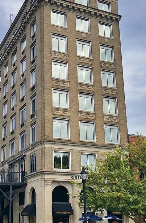 1st image of 327 Main St #3