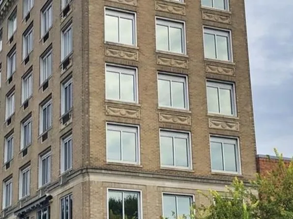 327 Main St #3, Greenwood, SC 29646