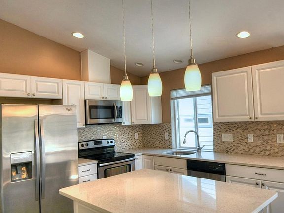 3rd image of 2749 Firland St SW