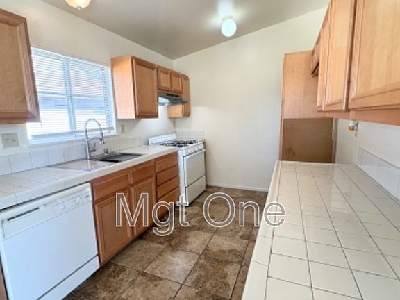 2nd image of 23389 Dome St