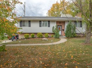 708 Golden Arrow Ct, Miamisburg, OH 45342