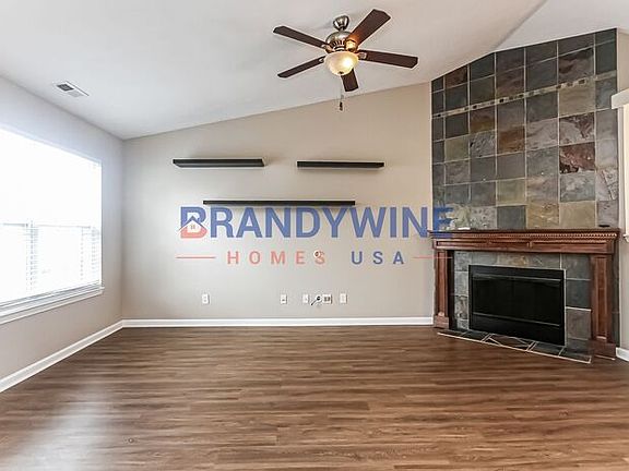 4th image of 12607 Brady Ln