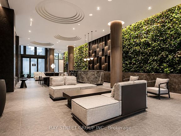 3rd image of 110 Broadway Ave #1602