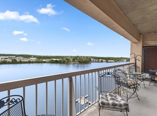 65 Lake Ave APT 815, Worcester, MA 01604