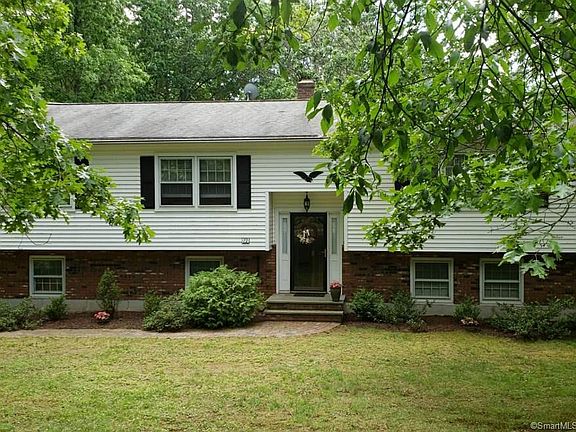 2nd image of 72 Rolling Hills Dr