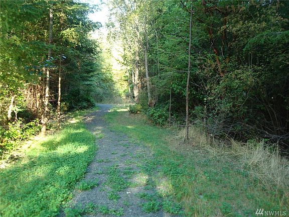 Follow trail ..Lot on the left just sold... to the next opening and that is Hendricks. LOOK AT THE MAPS ON SUPPLEMENTS.