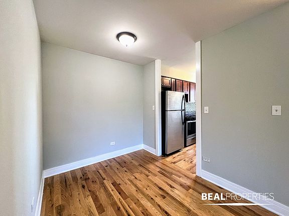 5th image of 696 Elm Pl APT 301
