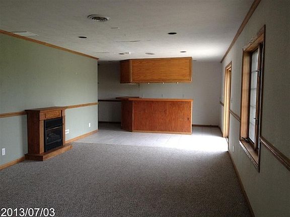 3rd image of 4481 Westwind Dr