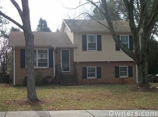 6513 Cherrycrest Ln, Charlotte, NC 28217