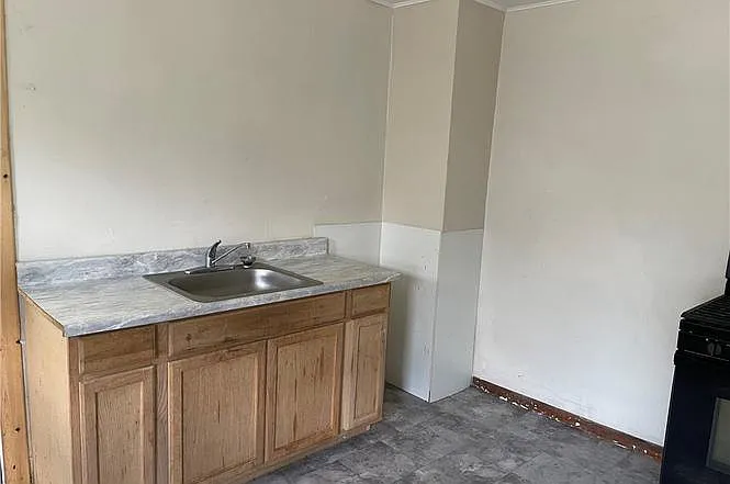 332 Quay St — Photo 5