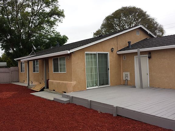 2nd image of 26261 Ventura Ave