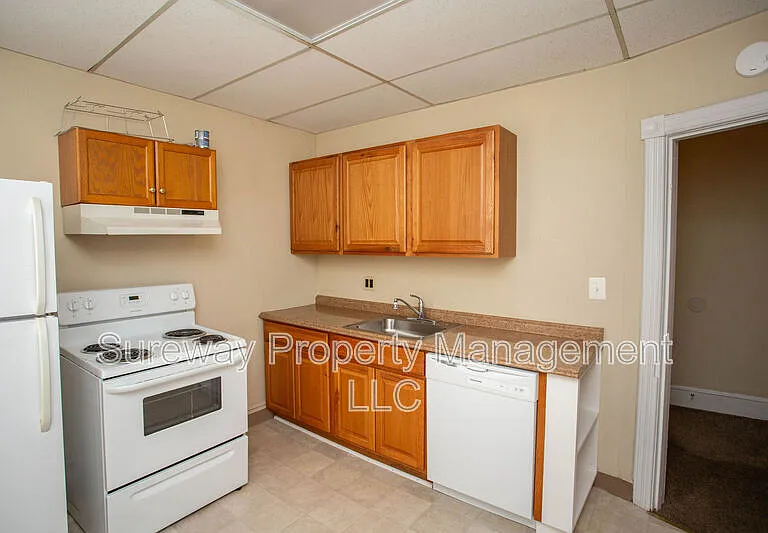 224 Rutland Ave #2 — Photo 7