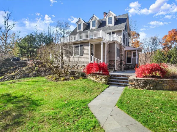 22 Lake Ridge Rd, Mount Kisco, NY